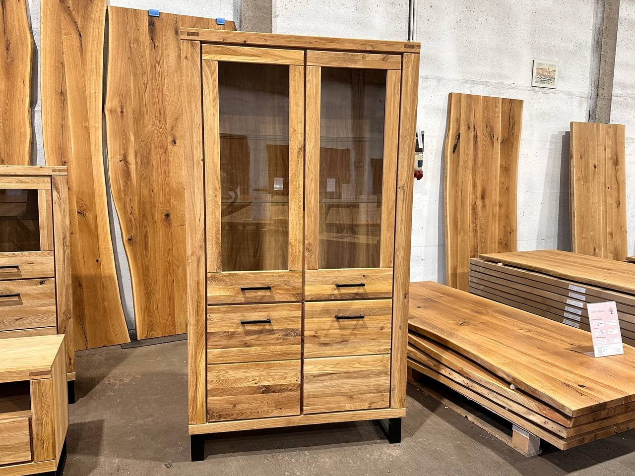 Doppel-Vitrine Schrank aus Eiche Soft Close | Eichenschrank | Front Massivholz