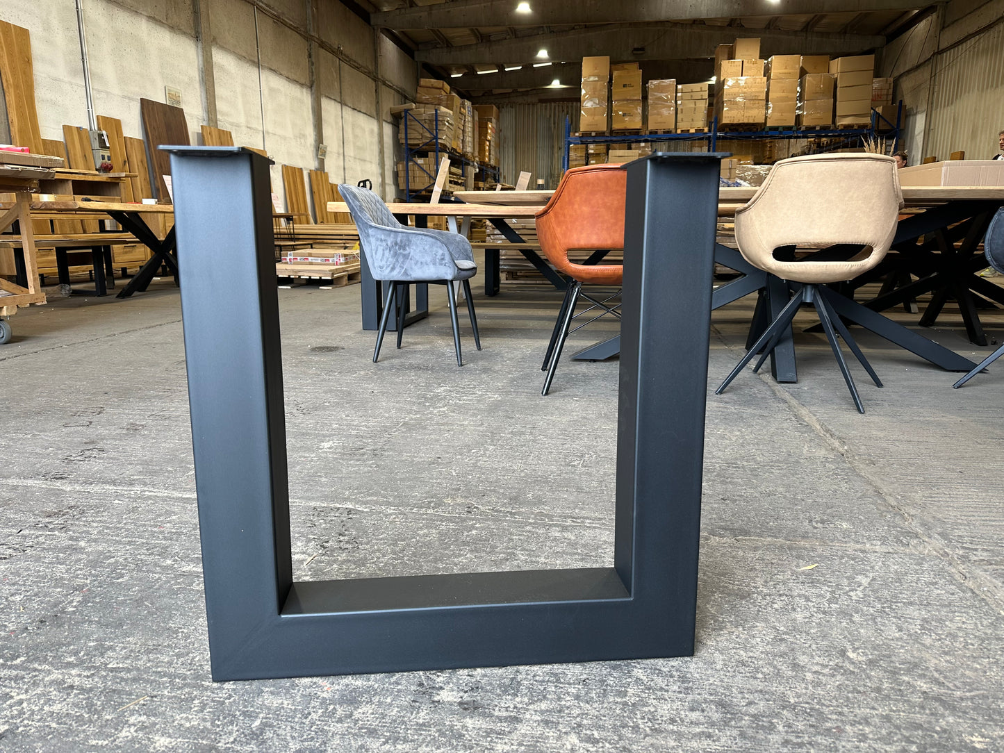 Tischbeine U- Form 10x10cm | schwarz / weiß pulverbeschichtet