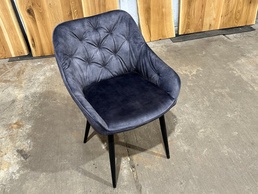 Armlehnstuhl  „Graz“ | Samtstof in dunkel Grau