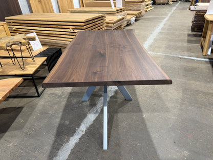 Nussbaum Tisch 160x90 | 4cm dicke | Laciert | Baumkante