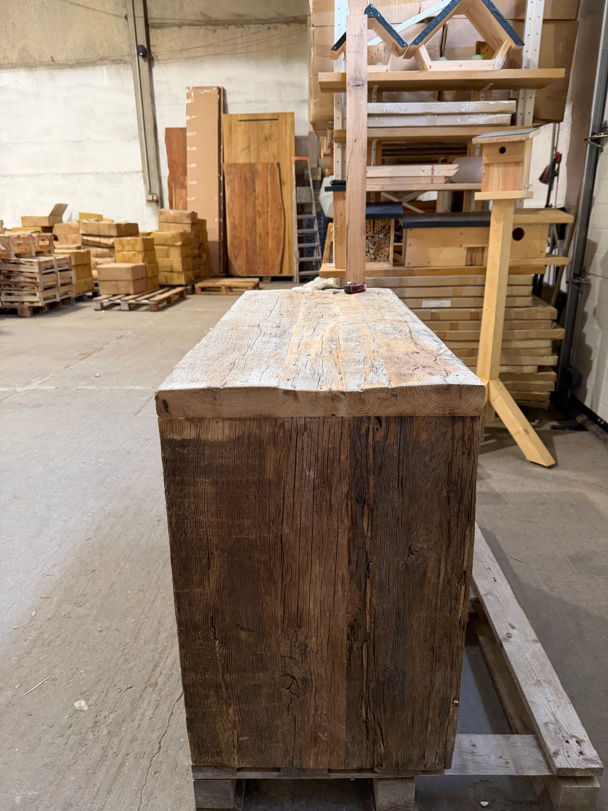 Kommode aus massiver Alteiche – 120 × 51 × 82 cm