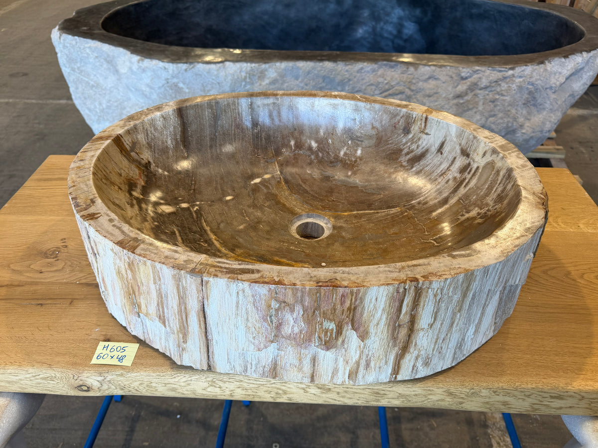 60cm Waschbecken aus versteinertem Holz – Ein Kunstwerk der Natur seit Millionen von Jahren