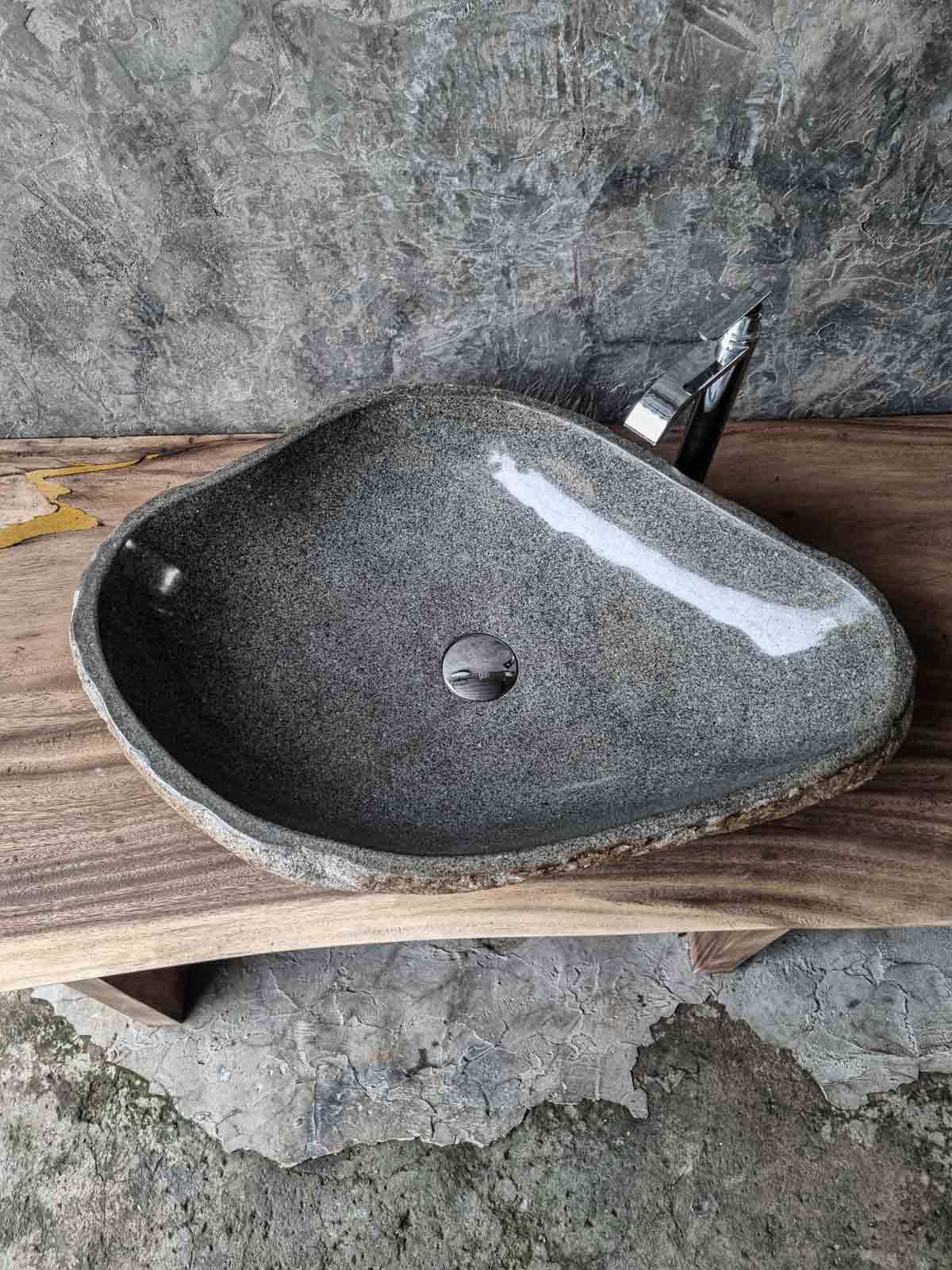 Naturstein Design Waschbecken aus Flussstein – Einzigartiges Unikat