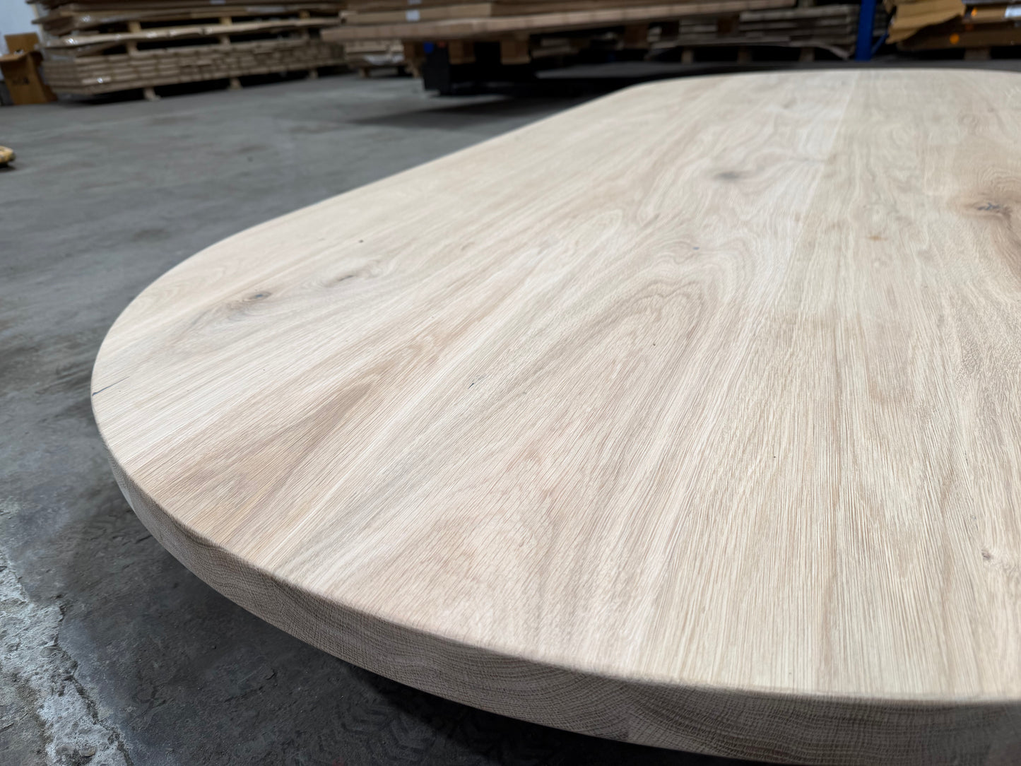 Massive Eichen-Tischplatte „Aurora“ – 300 × 120 cm – 4 cm – Oval