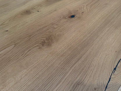 Massiver Eichentisch mit gerader Kante – 200 × 120 cm – 4 cm – geölt