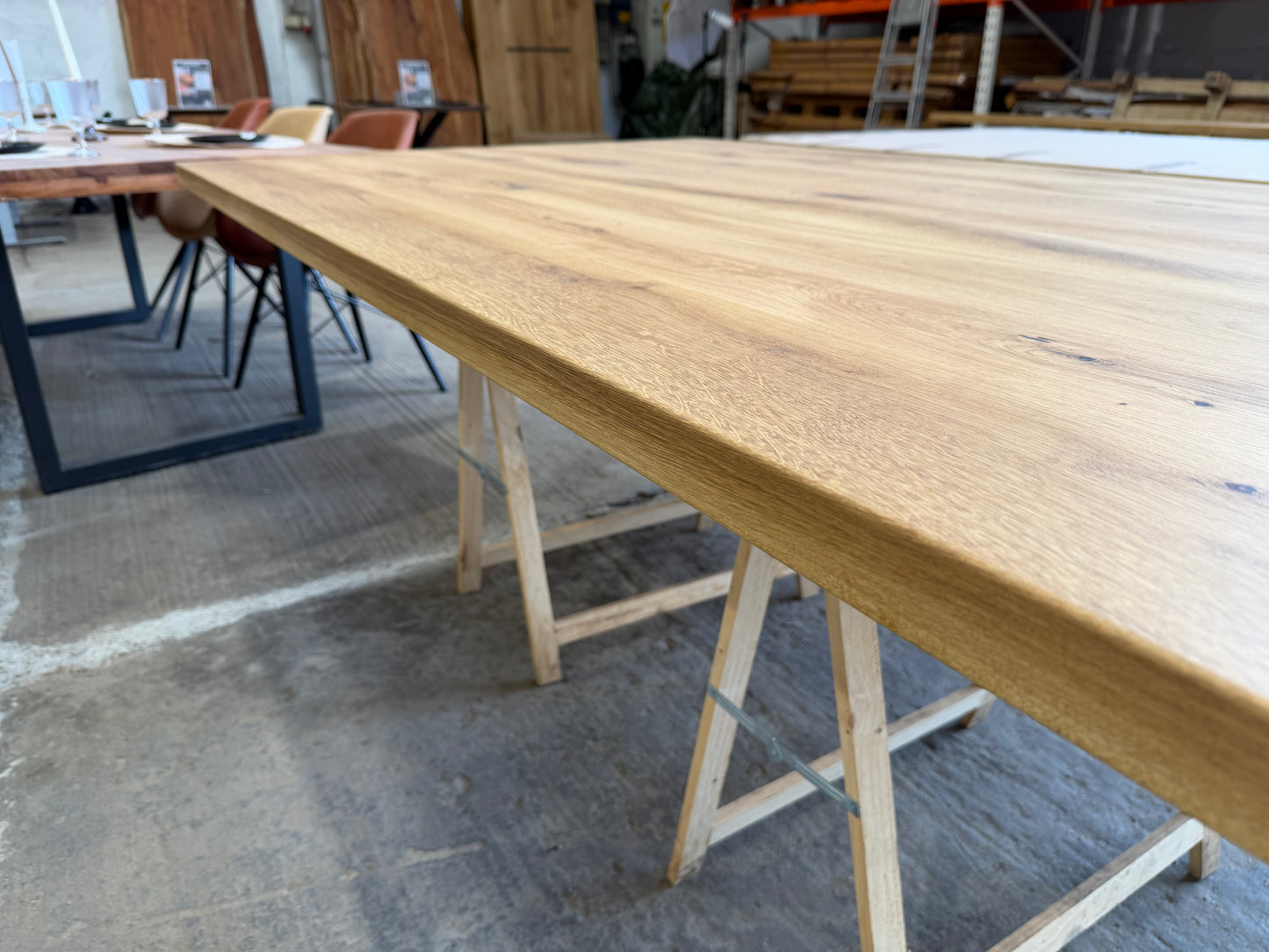 Massiver Eichentisch mit gerader Kante – 200 × 120 cm – 4 cm – geölt