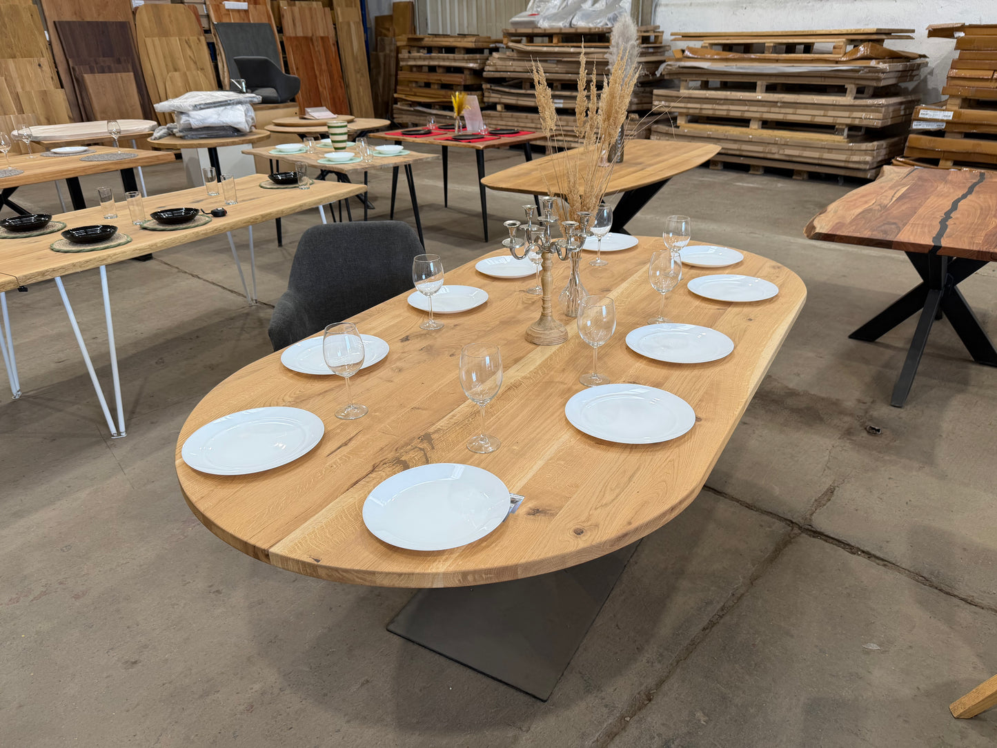 Massiver Eichentisch „Ellipse“ – 220 × 115 cm – 3 cm – geölt