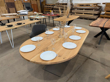 Massiver Eichentisch „Ellipse“ – 220 × 115 cm – 3 cm – geölt