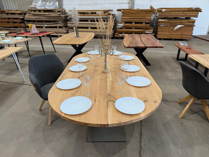 Massiver Eichentisch „Ellipse“ – 220 × 115 cm – 3 cm – geölt