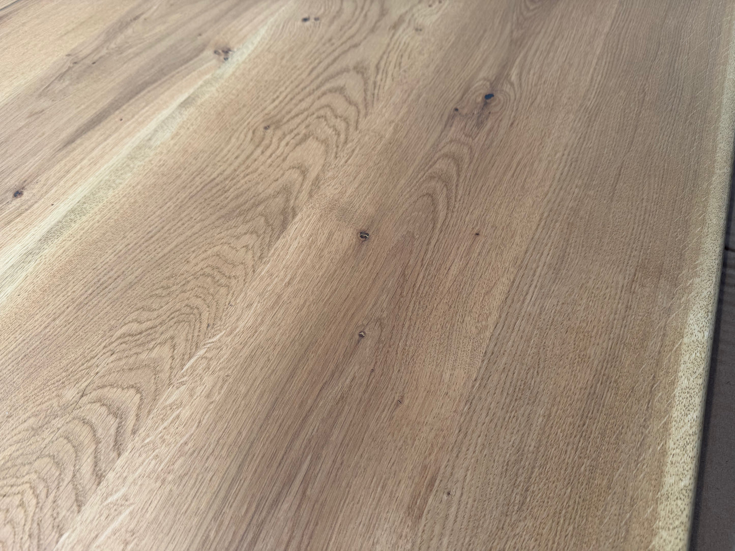 Massiver Esstisch | Bürotisch | Konferenztisch aus Eiche 320 × 115 cm – 4 cm Vollmassiv