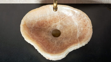 Luxuriöses Naturstein Waschbecken aus Onyx – Ein echtes Unikat