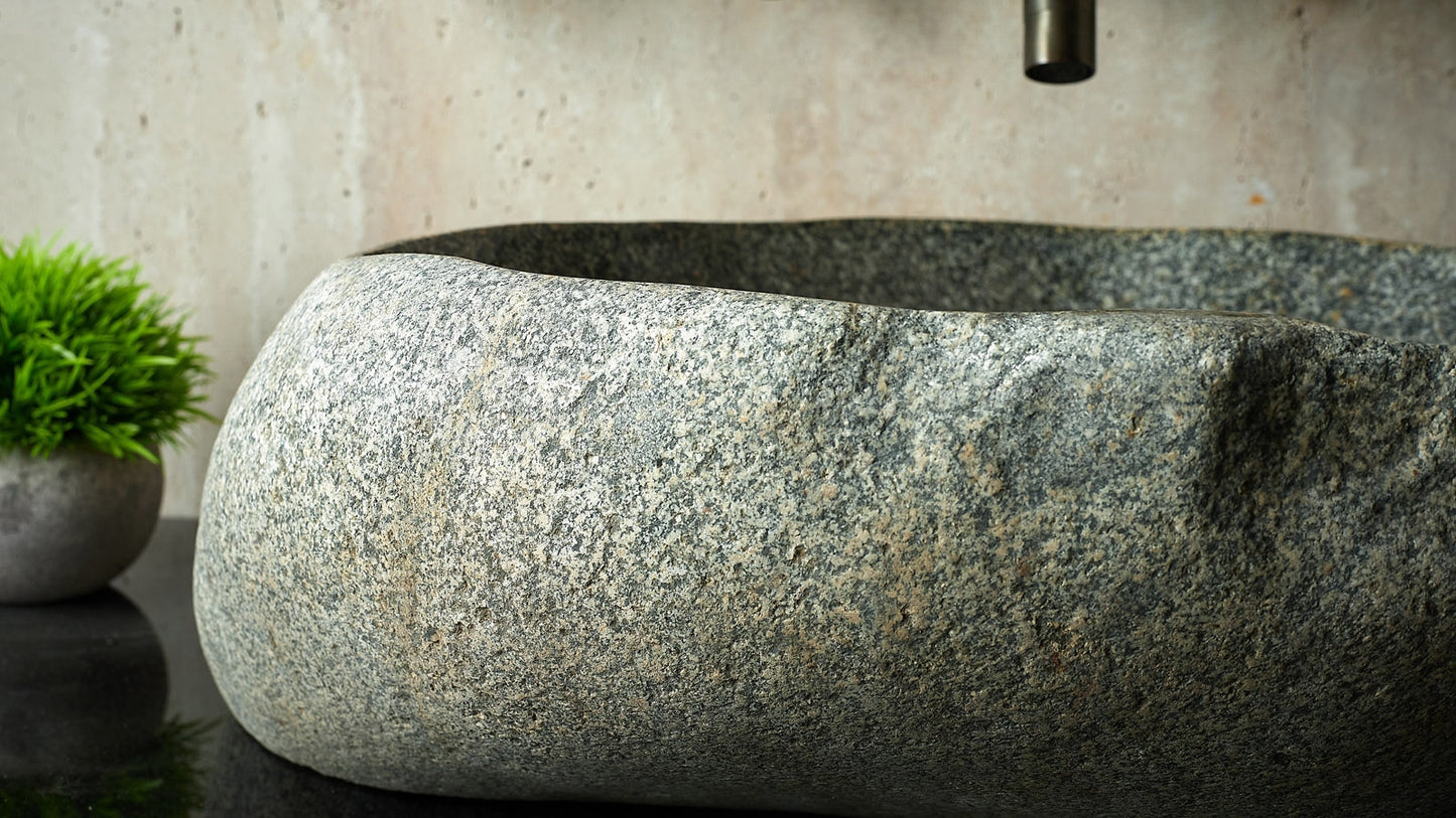 Naturstein Design Waschbecken aus Flussstein – Einzigartiges Unikat