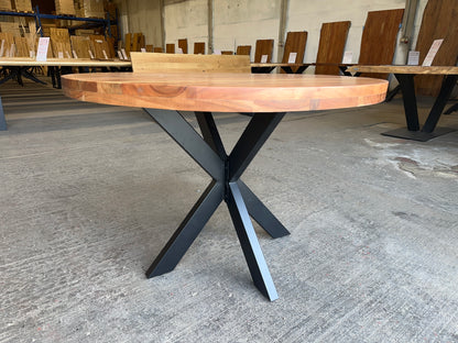 Holztisch Akazie Massiv Rund 110cm mit Spider Gestell